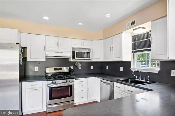 39 LINCOLN AVE, Blackwood, NJ 08012