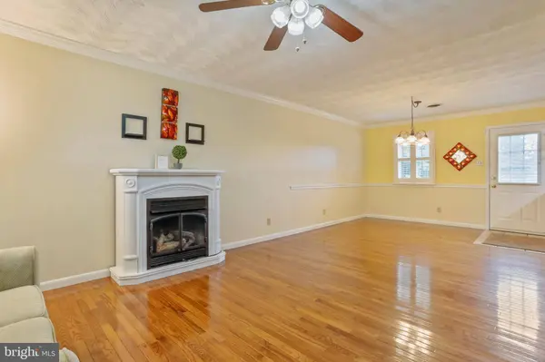 206 E 13TH AVE #C, Ranson, WV 25438