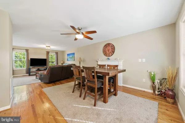 254 FORD CIR, Inwood, WV 25428