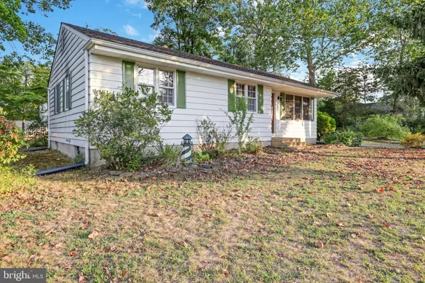 420 WILBUR AVE, Hammonton, NJ 08037