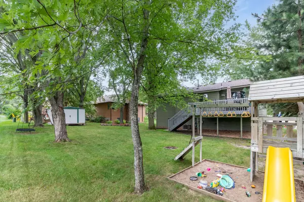 1958 W Highview DR, Sauk Rapids, MN 56379