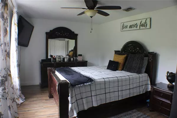 1285 CLEVELAND AVE, Apopka, FL 32703