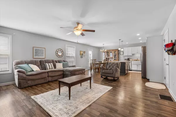 609 Estrella DR, Lexington, KY 40511