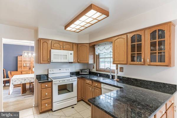 761 SUMTER LN, Mount Laurel, NJ 08054