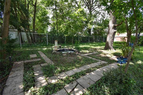 201 W 5th ST S, Mount Olive, IL 62069