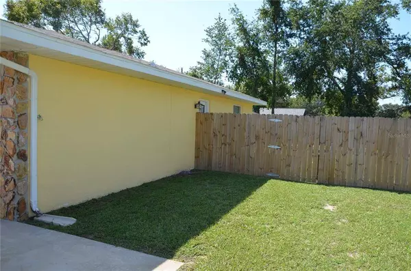 6960 SE 52ND ST, Ocala, FL 34472