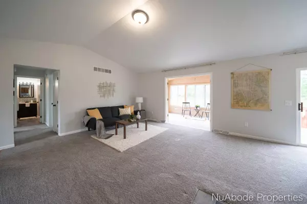 415 Tall Grass Drive, Cedar Springs, MI 49319