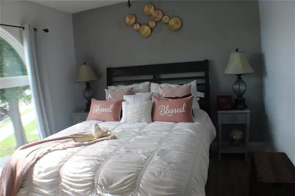 1285 CLEVELAND AVE, Apopka, FL 32703