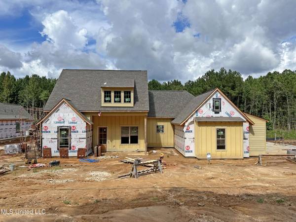 1614 Old Lake Road, Brandon, MS 39042