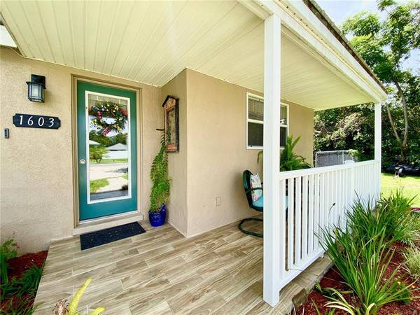 1603 MAIN ST, Valrico, FL 33594