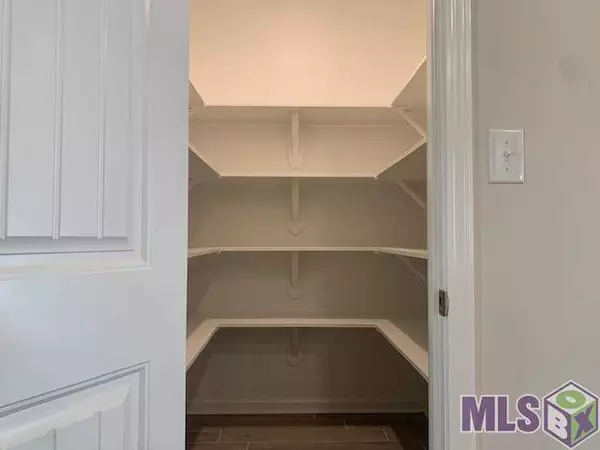 58830 ISLAND DR, Plaquemine, LA 70764