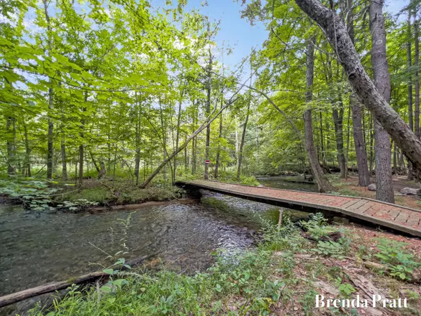 7700 Cary NE Street, Rockford, MI 49341