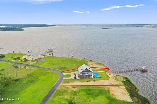 15225 Branigar, Biloxi, MS 39532