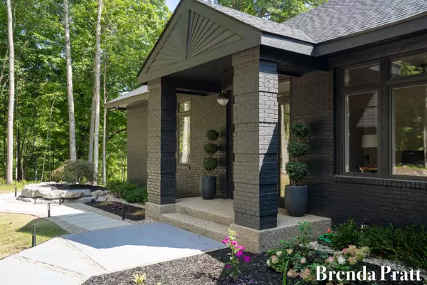 7700 Cary NE Street, Rockford, MI 49341