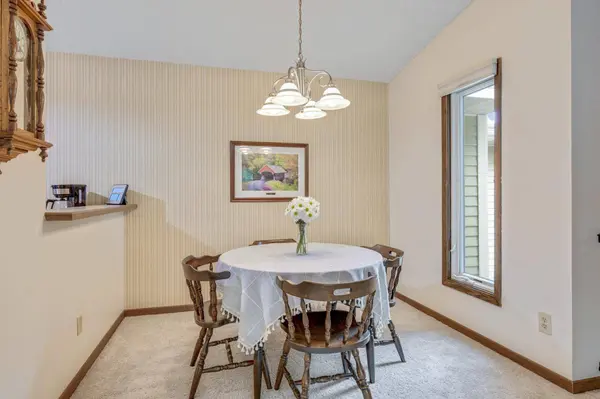 2474 Cobble Hill Alcove #C, Woodbury, MN 55125