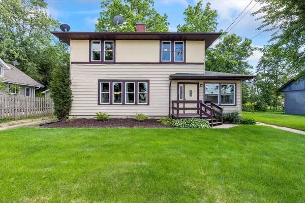 115 Maple Avenue, Walworth, WI 53184