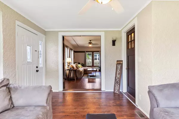 115 Maple Avenue, Walworth, WI 53184