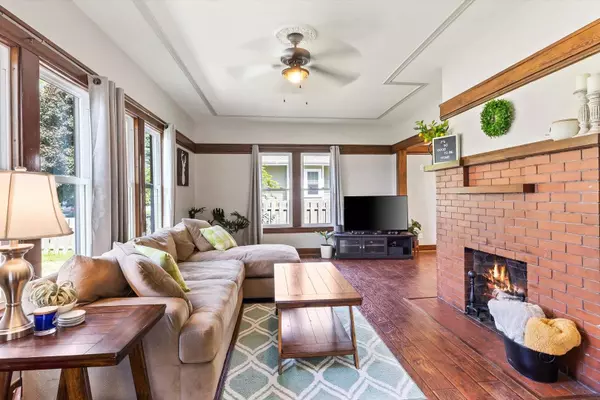 115 Maple Avenue, Walworth, WI 53184