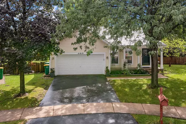 21819 W Hannibal CT, Plainfield, IL 60544