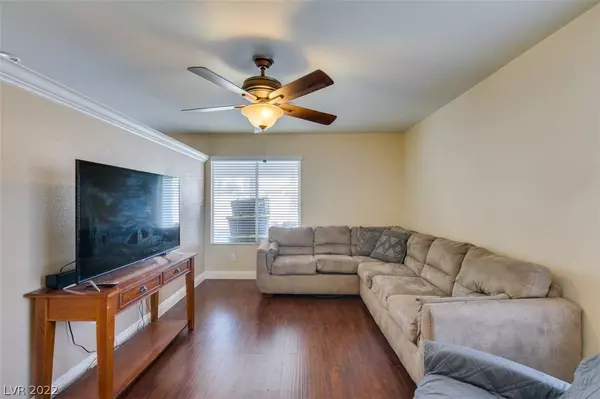 9465 Coral Berry Street, Las Vegas, NV 89123