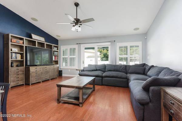 3364 CLASSIC OAK CT, Orange Park, FL 32068