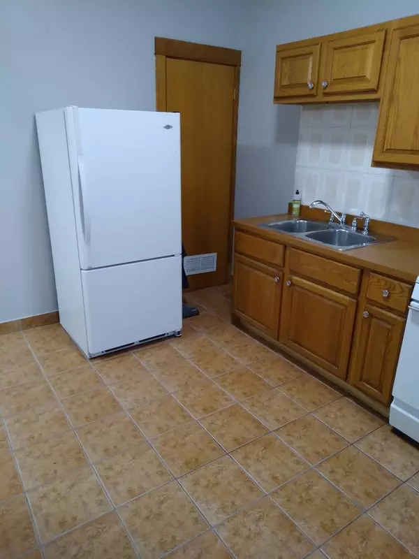 1232 N Pulaski RD, Chicago, IL 60651