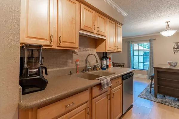 100 E OAK TERRACE DR #A4, Leesburg, FL 34748