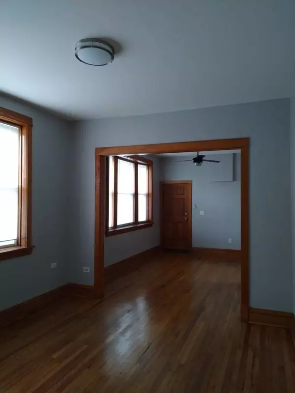 1232 N Pulaski RD, Chicago, IL 60651