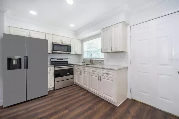 2251 GREENWAY, Sanford, FL 32771