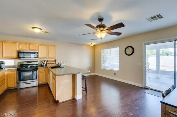 9465 Coral Berry Street, Las Vegas, NV 89123