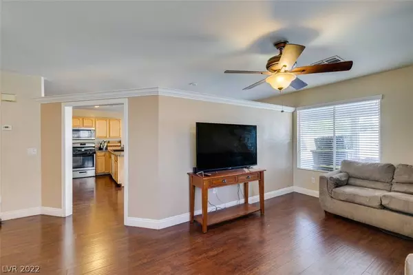 9465 Coral Berry Street, Las Vegas, NV 89123