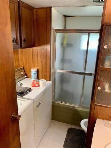 609 W Capaldo RD, Frontenac, KS 66763