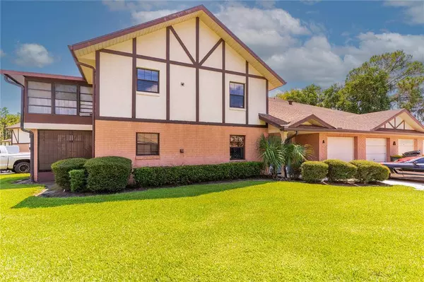 100 E OAK TERRACE DR #A4, Leesburg, FL 34748