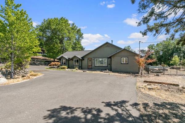 1804 Coker Butte RD, Medford, OR 97504