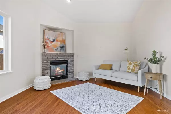 8017 207th Street Ct E, Spanaway, WA 98387