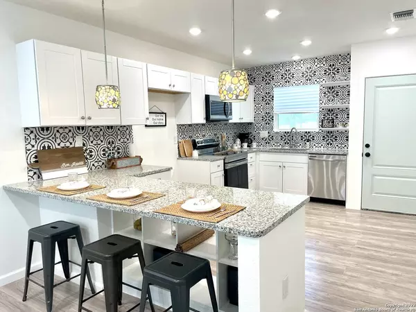 626 POLARIS ST, San Antonio, TX 78203-1746