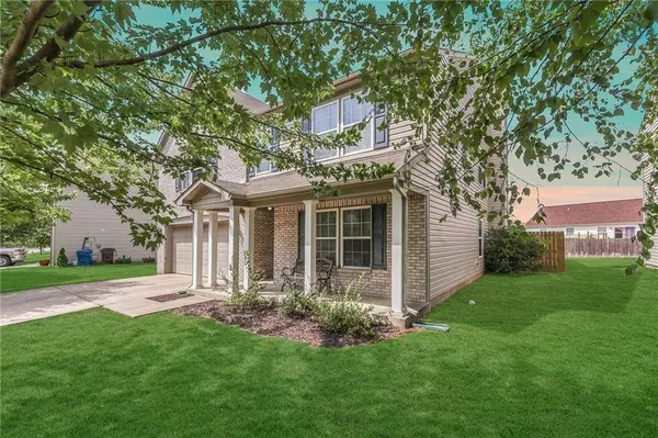 628 Hollow Pear DR, Indianapolis, IN 46217