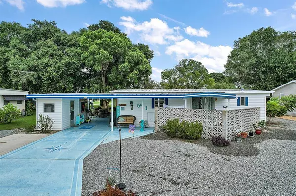 2741 VINDALE RD, Tavares, FL 32778