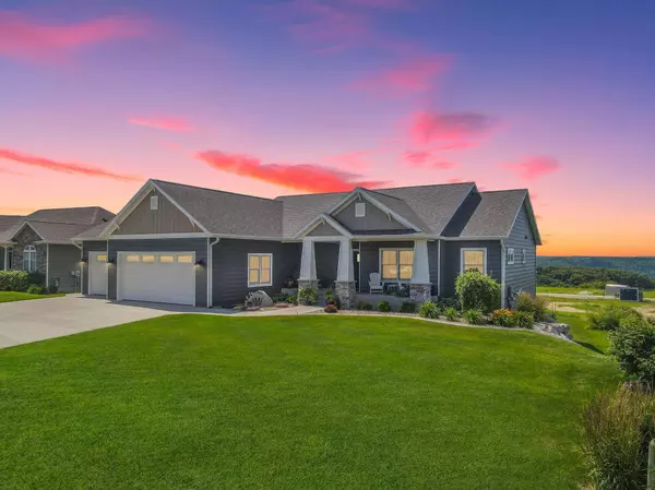 17164 Hilltop LN SE, Chatfield, MN 55923