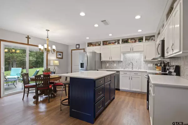 402 County Road 2430, Pittsburg, TX 75686