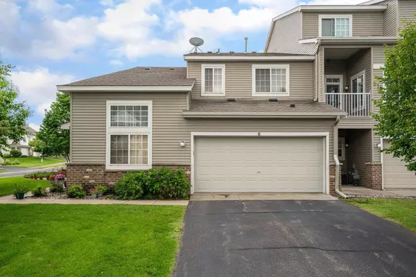 5035 Garland LN N #5035E, Plymouth, MN 55446