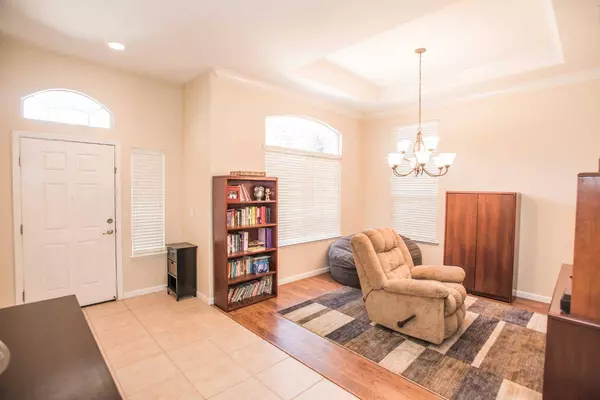 9504 Grasmeer WAY, Elk Grove, CA 95624