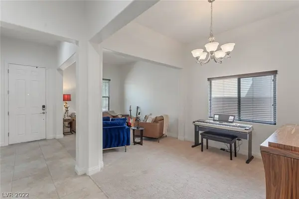 10219 Rockridge Peak Avenue, Las Vegas, NV 89166