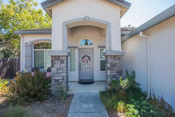 9504 Grasmeer WAY, Elk Grove, CA 95624