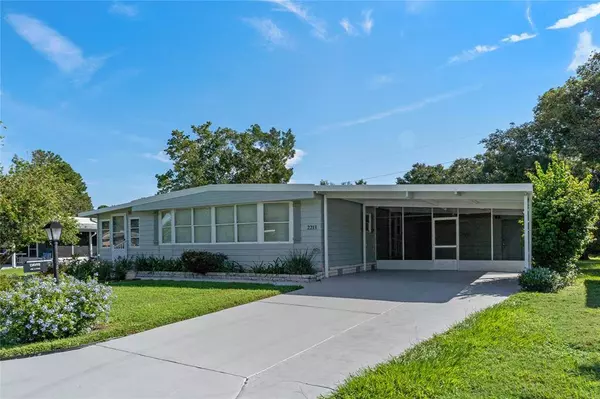 2213 S CITRUS CIR, Zellwood, FL 32798