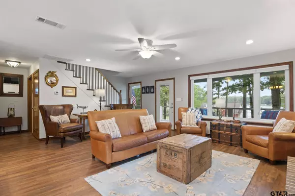 402 County Road 2430, Pittsburg, TX 75686