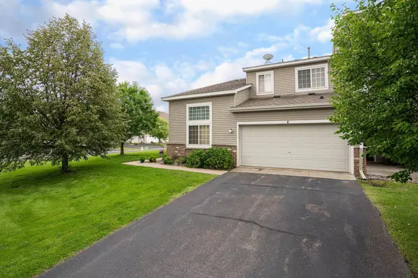 5035 Garland LN N #5035E, Plymouth, MN 55446