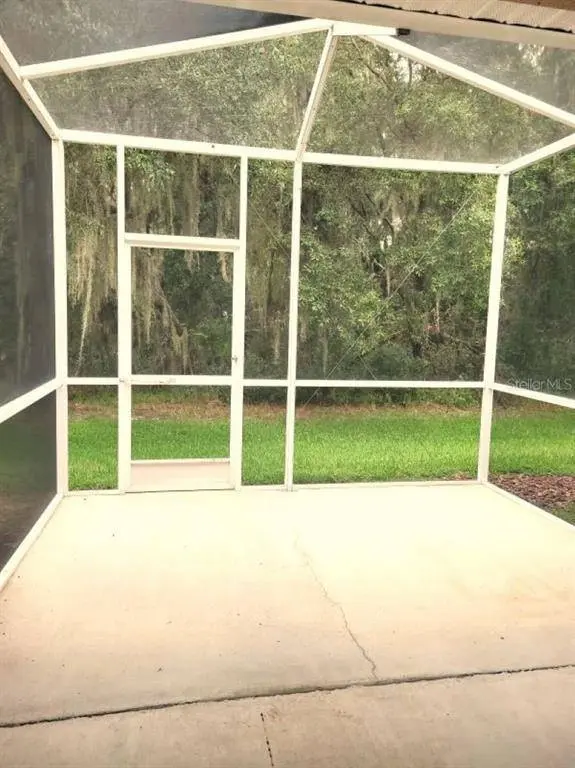 15740 FISHHAWK FALLS DR, Lithia, FL 33547