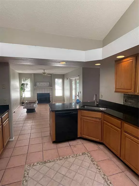 450 AUTUMN OAKS PL, Lake Mary, FL 32746