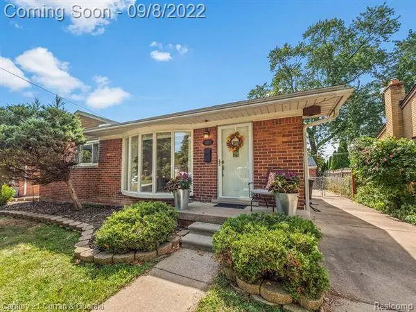 22411 DAVID Street, Taylor, MI 48180